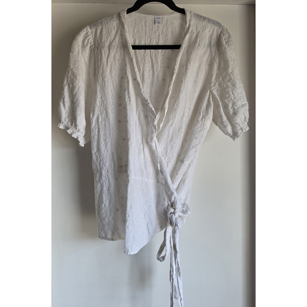 NWOT Old Navy Wrap Blouse XL White Floral Eyelet V-Neck Short Sleeve Boho Top
